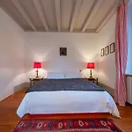 Villa Il Metrone, Accogliente A *