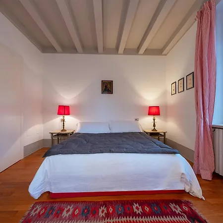 Villa Il Metrone, Accogliente A *